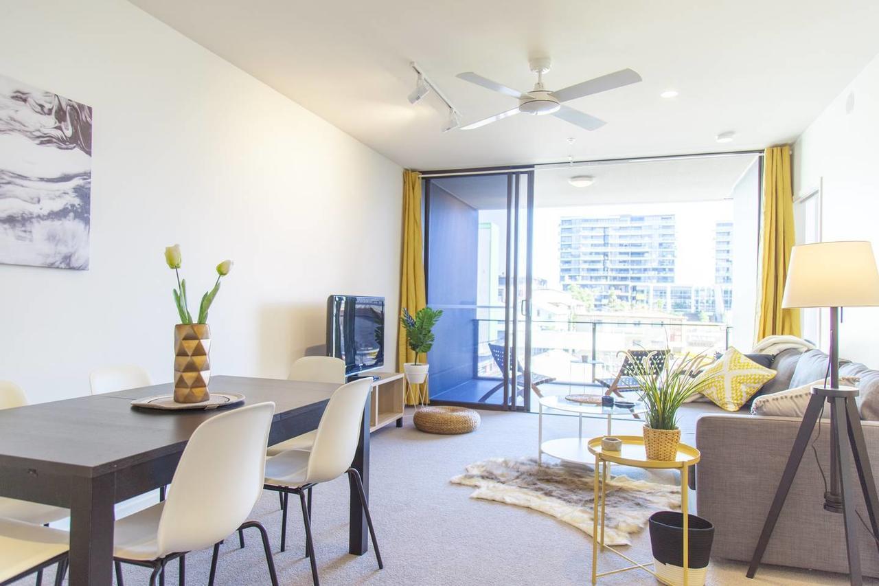 Chic Living In South Brisbane + Rooftop Pool Daire Dış mekan fotoğraf